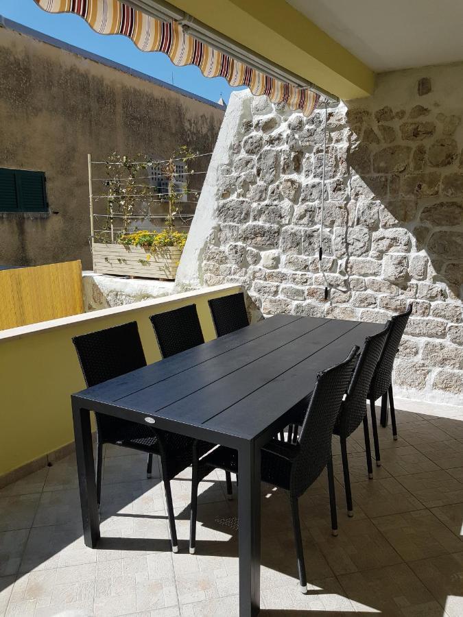 Apartments Ivana Rab Rab Town Exterior foto
